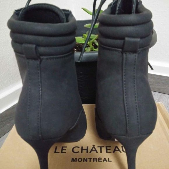 LE CHATEAU Black SUEDE BOOTS Heels Sz 6.5 - Picture 6 of 6